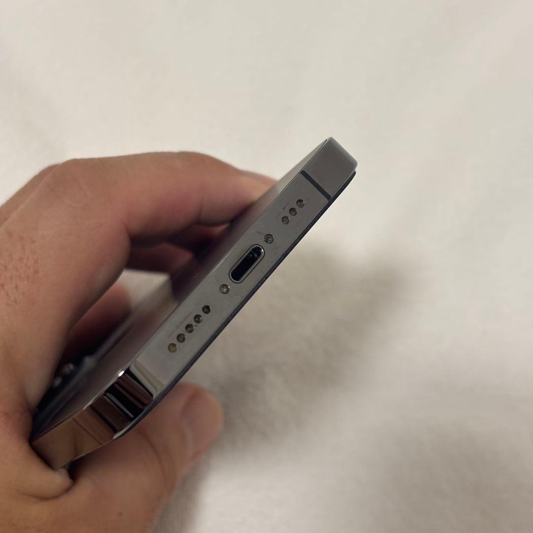 iPhone 13 Pro グラファイト 256GB ガラスフィルム付