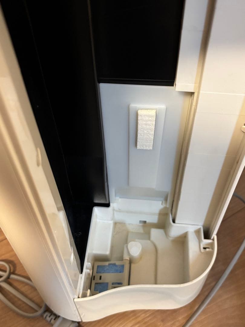 【美品】SHARP 加湿 空気清浄機 プラズマクラスター / KC-H50-W