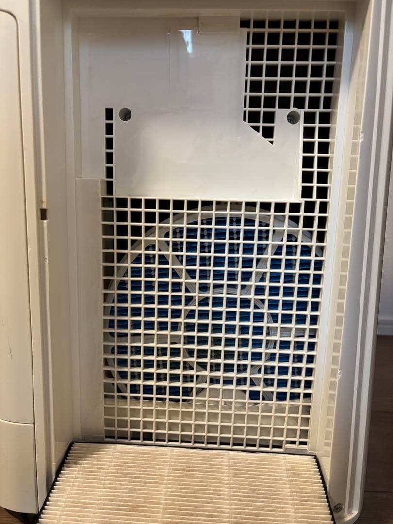 【美品】SHARP 加湿 空気清浄機 プラズマクラスター / KC-H50-W