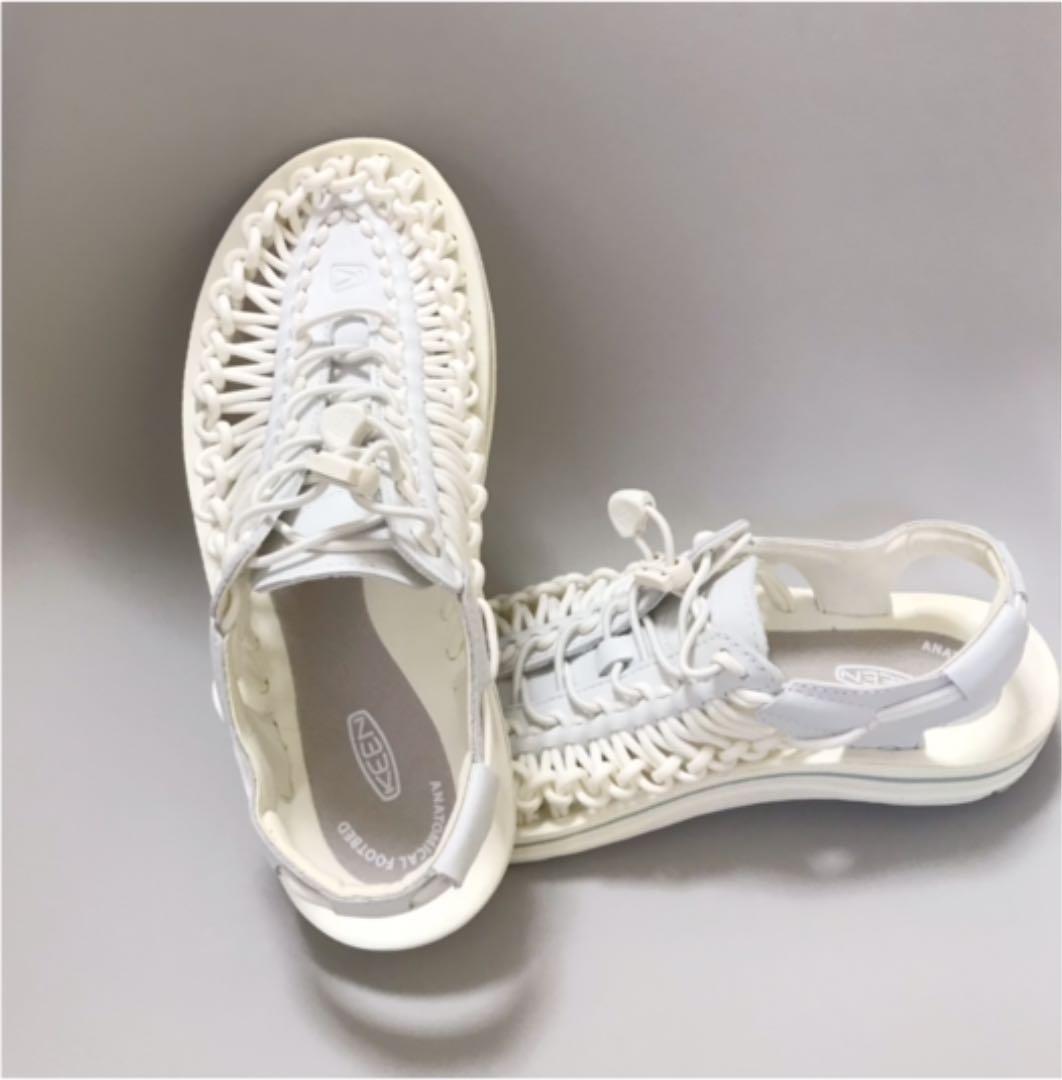 春夏カラー♡ KEEN UNEEK 25cm