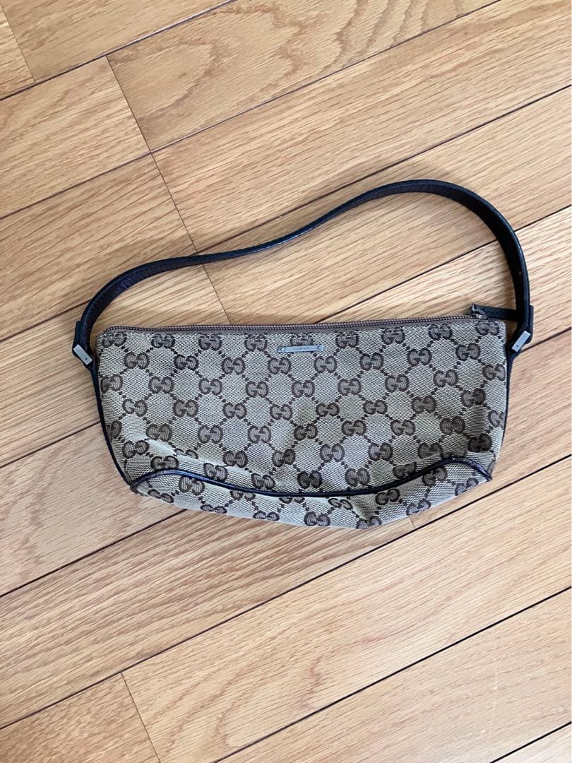 GUCCI アクセサリーポーチ GGキャンバス ミニバッグ