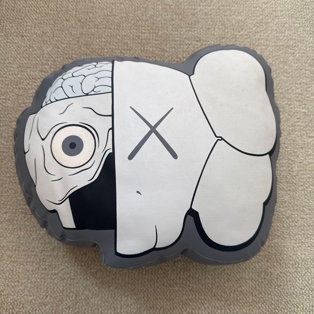 クッション・座布団 kaws original fake cushion pillow gray