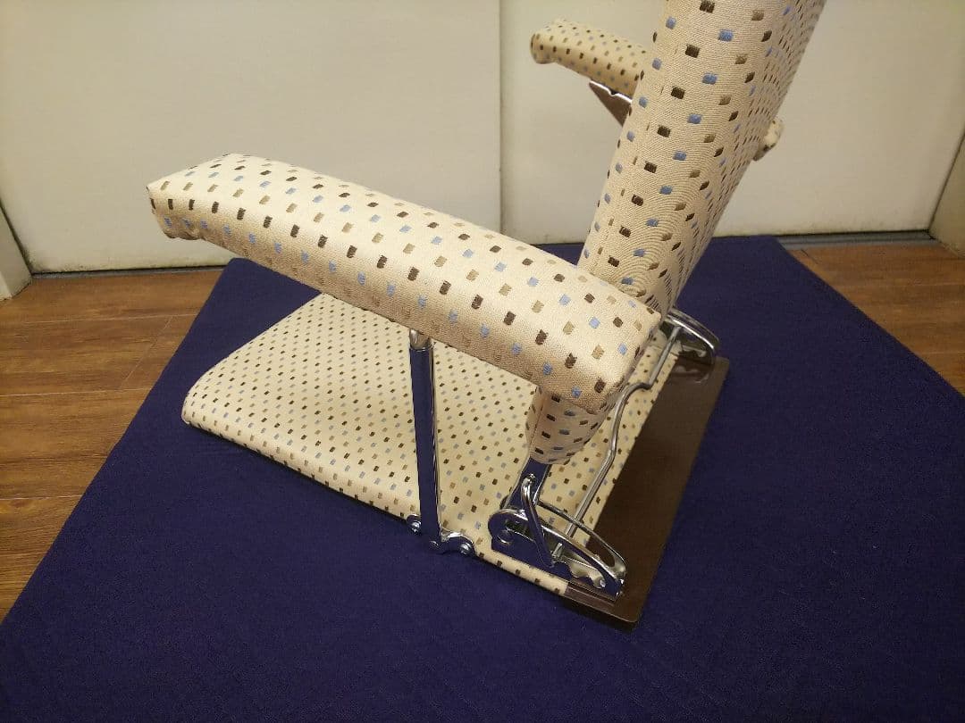 座椅子 折り畳み式A