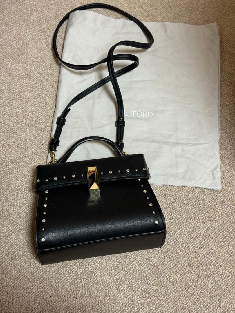 CELFORDリュタンビジュースタッズポシェット