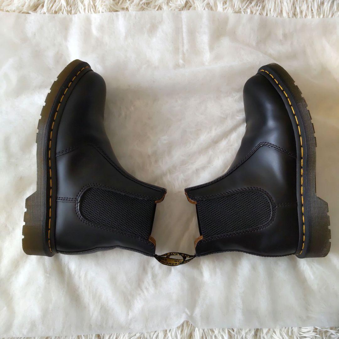 美品　Dr. Martens ドクターマーチン　サイドゴア　チェルシーブーツ 黒