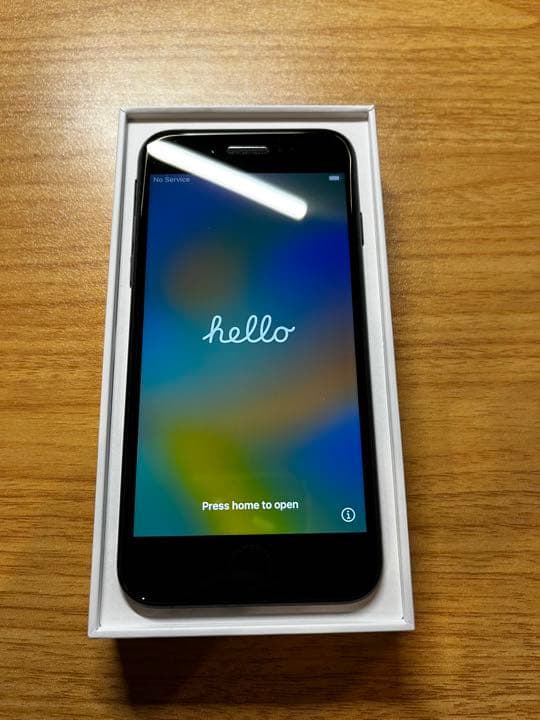 SIMフリー iPhone SE 第2世代 128GB SIMフリー ブラック