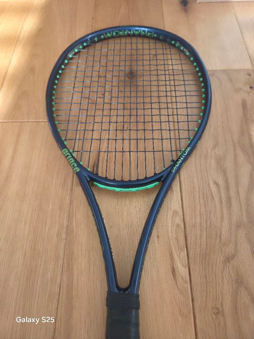 Phantom 100 プリンス ファントム100 (2021) グリップ3