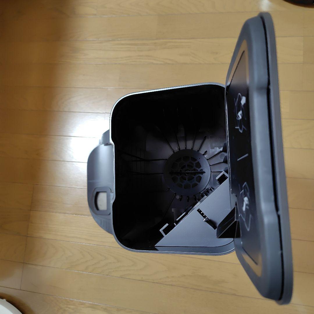 Robot Roomba ルンバ i7＋ ロボット掃除機　ヴァーチャルウォール付