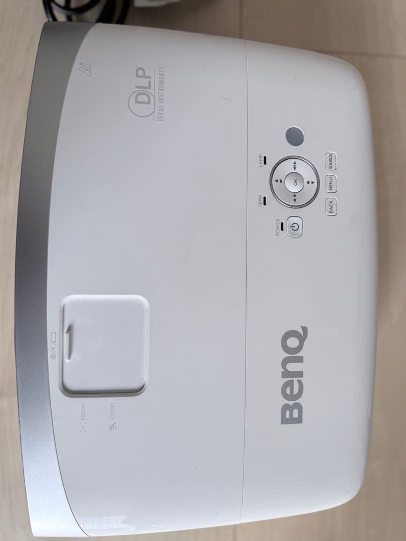 BenQ DLPプロジェクター HT2050 FHD