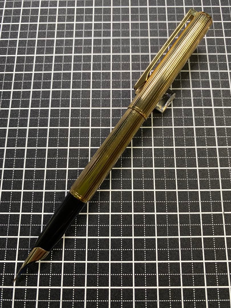 PILOT GRANDEE Gold-Stripe 万年筆　字幅F