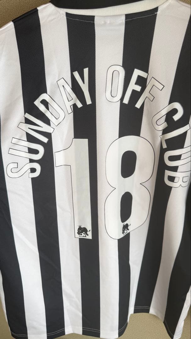 SUNDAY OFF CLUB 長袖サッカーユニホーム XL 18番