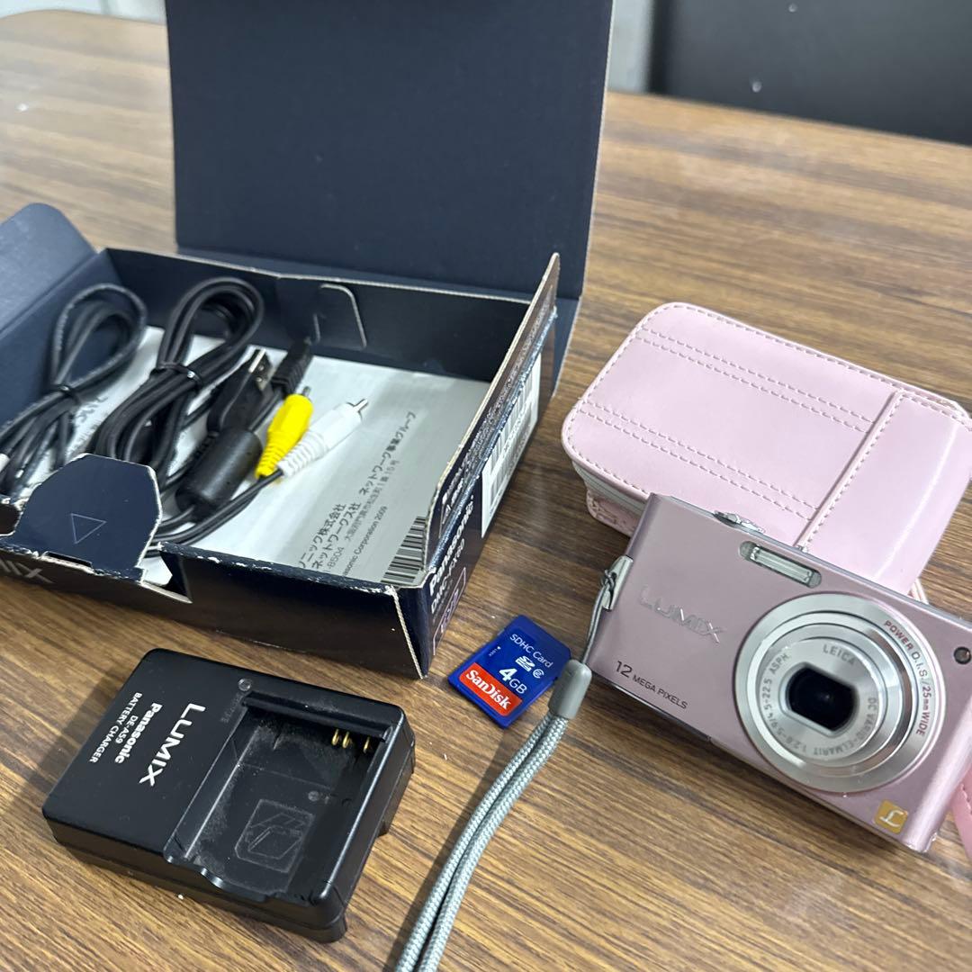 Panasonic LUMIX DM-FX60 コンデジ　人気ピンク