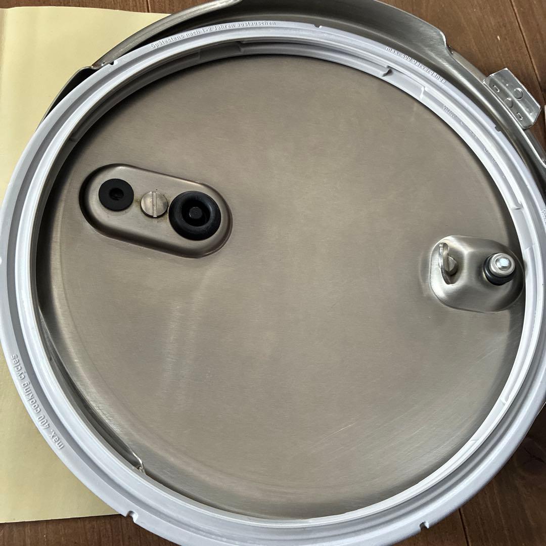 Fissler 圧力鍋 ステンレススチール レシピ本付き