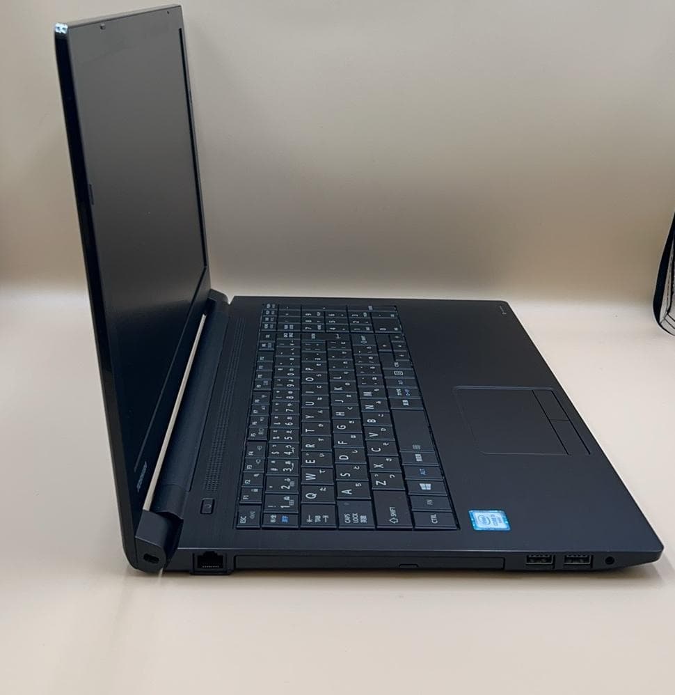 TOSHIBA dynabook B55 15.6インチ ノートパソコン