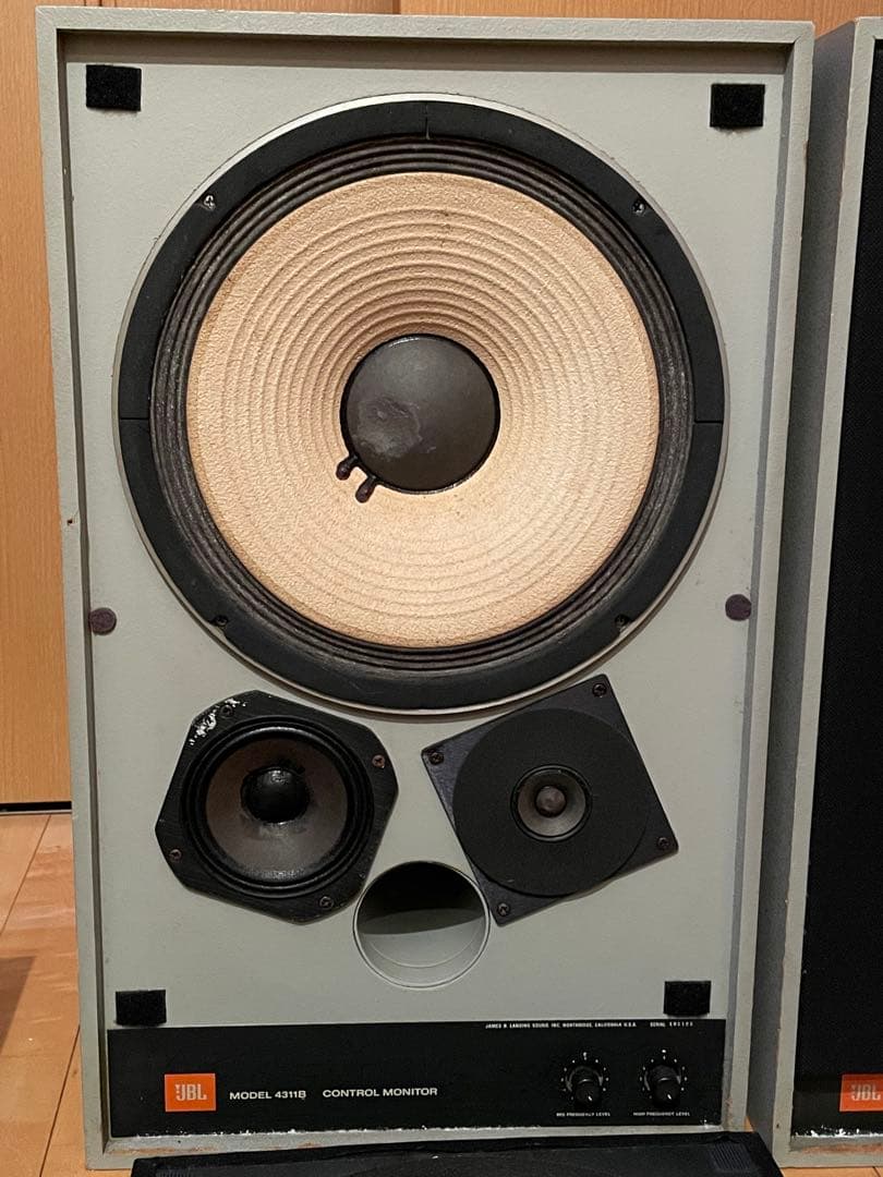 JBL 4311B スピーカー 2台ペア　購入者決定済
