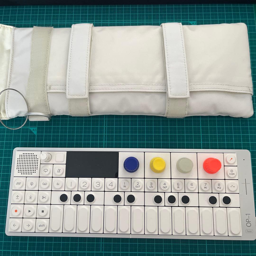 Teenage engineering OP-1 Field & ケース