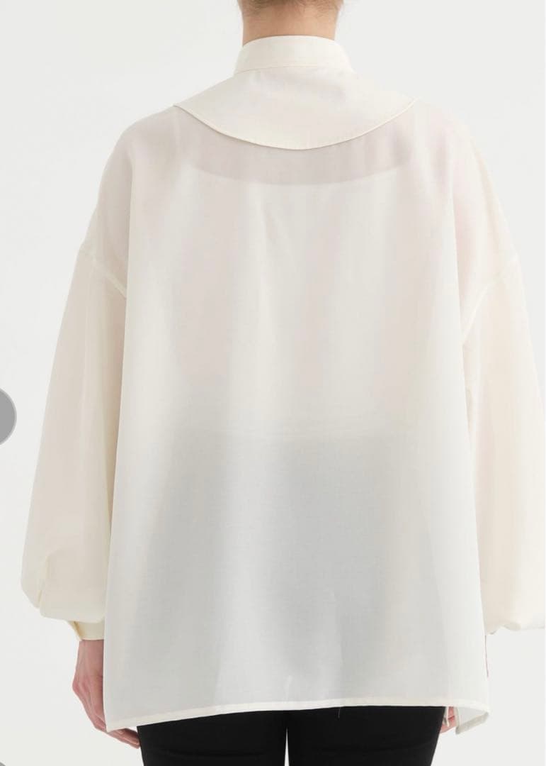 ザリラクスRERACSBIBFRONTPUFFSLEEVEPULLOVE