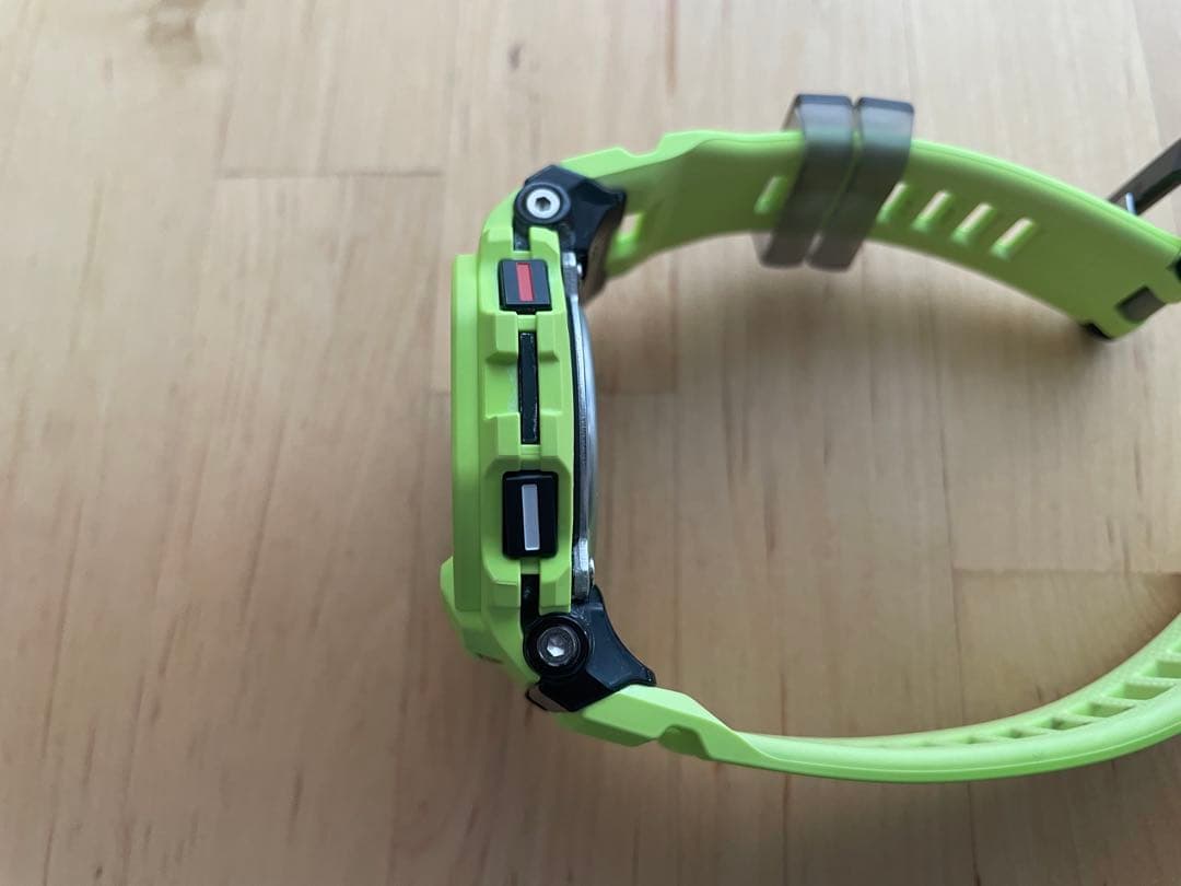 G-SHOCK CASIO デジタル 腕時計 ネオンイエロー　GBD-200-9