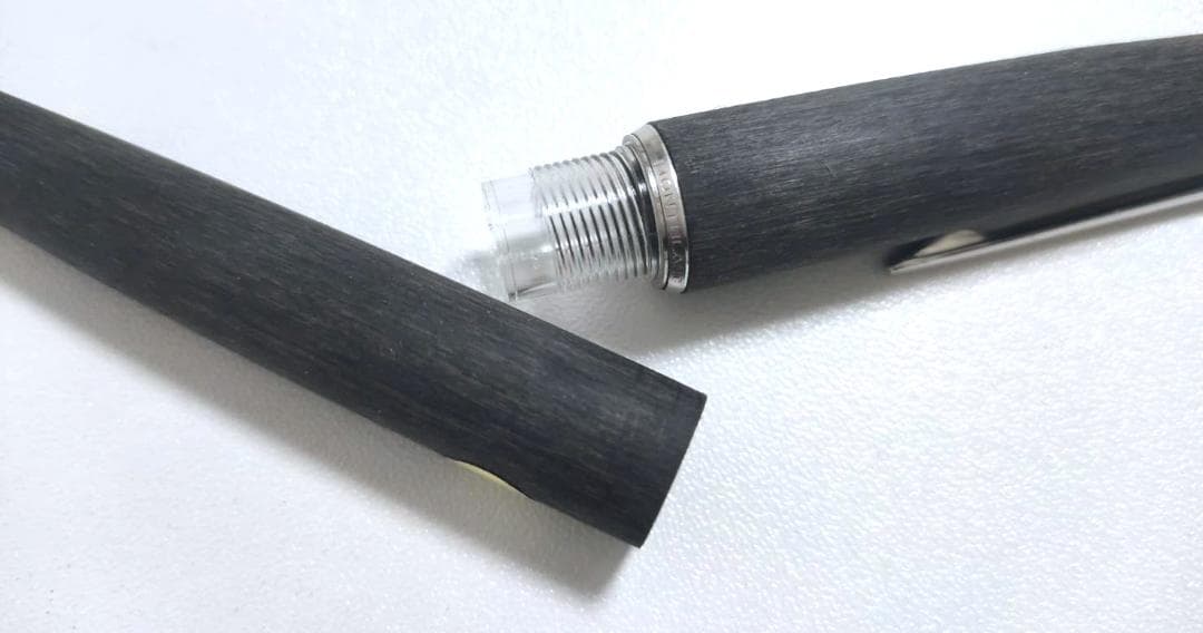 未使用 Montblanc モンブラン 万年筆 木製ウッドボディ14K EFニブ