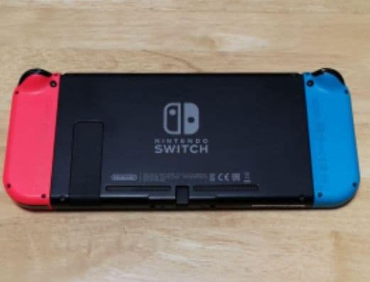 Nintendo Switch　ニンテンドースイッチ　中古　おまけ付き