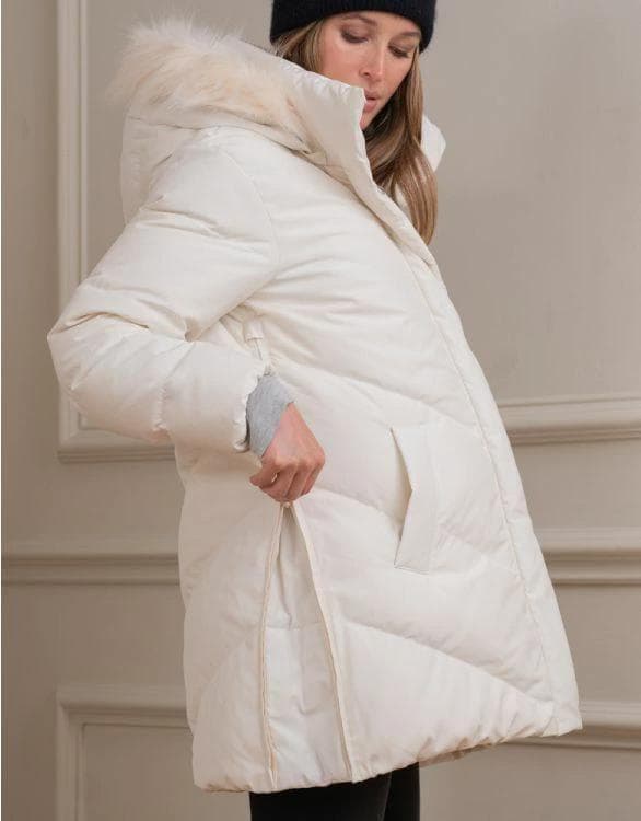 Seraphine　マタニティ　ダウンコート　ホワイト【新品】ベビー パフコート