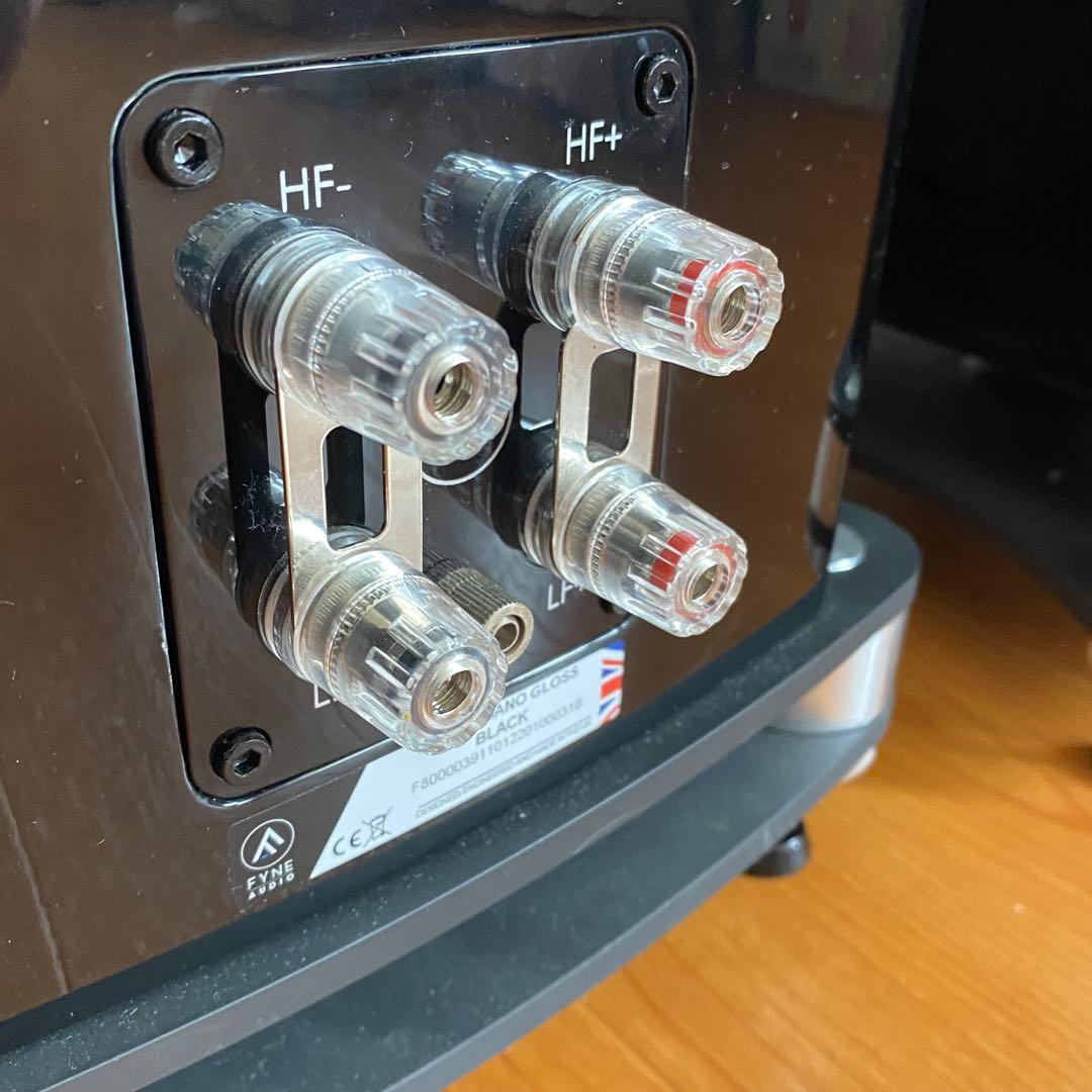 ①【美品・上位機種】Fyne Audio F501SP スピーカー SPモデル