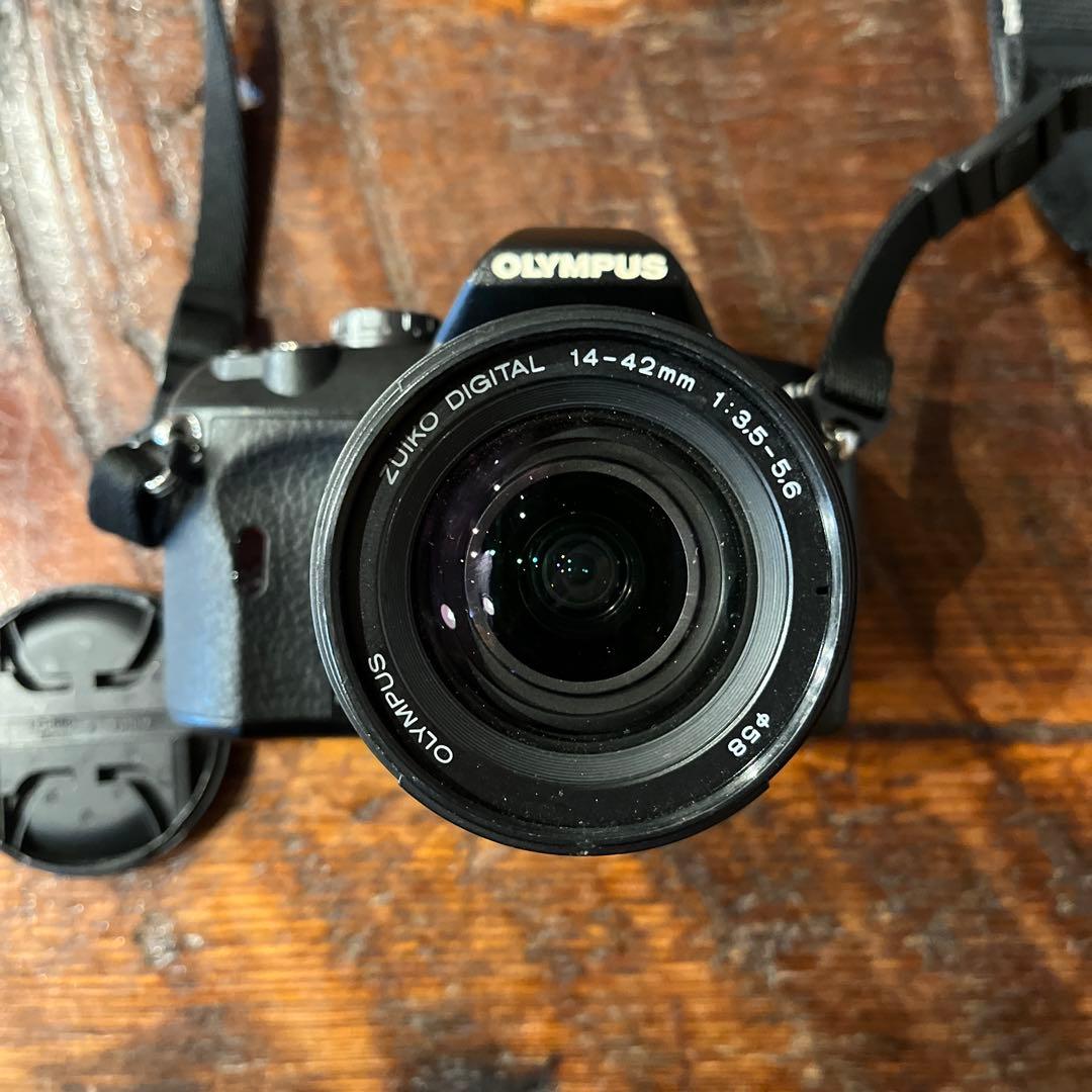 オリンパス　デジタル一眼レフカメラ　E 410