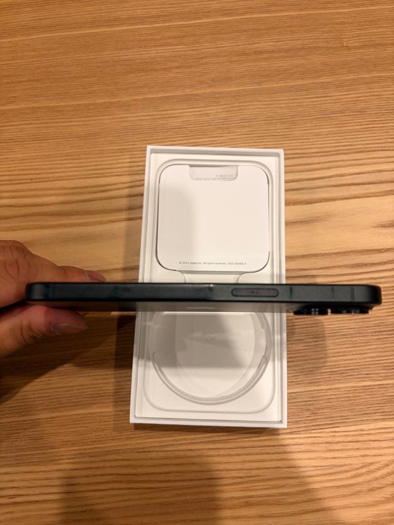 iPhone15 128GB ブラック　Apple Store SIMフリー