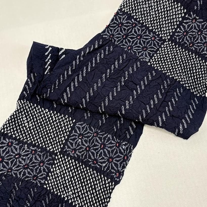 ゆりのはな　絞り浴衣反物　付下げ　伝統工芸　有松鳴海絞り　総絞り　濃藍　F802