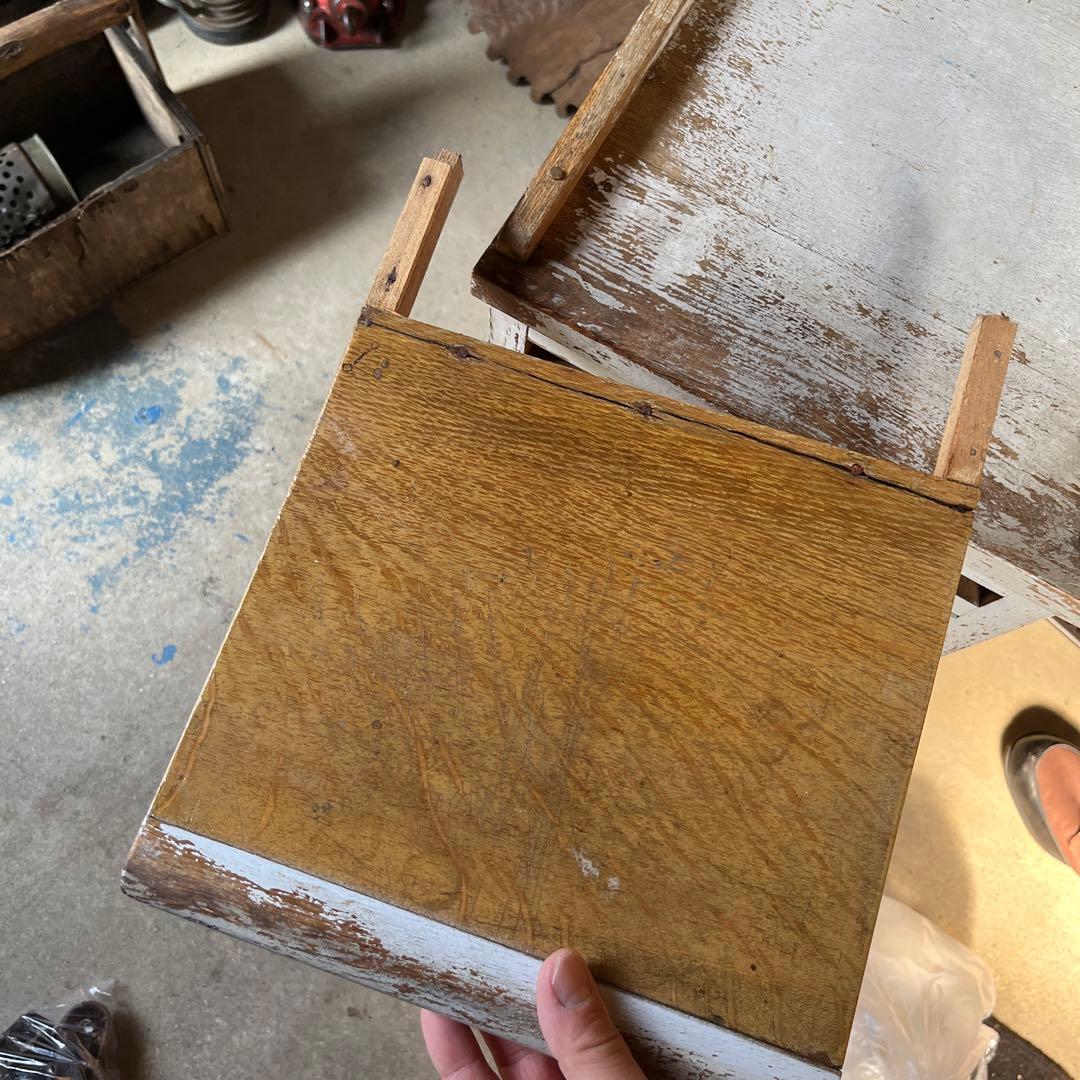 アンティークシャビーな棚台