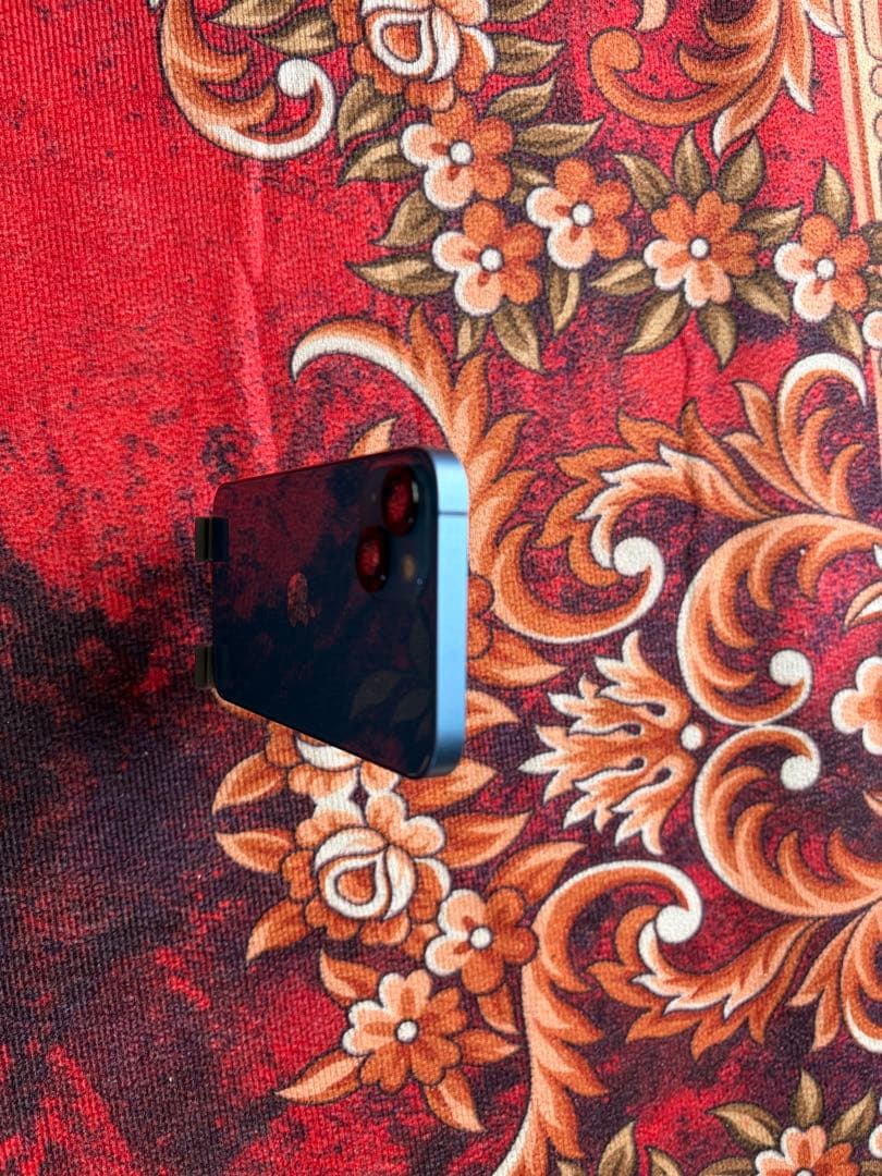 ◎美品◎ iPhone 13本体256GB ブルー