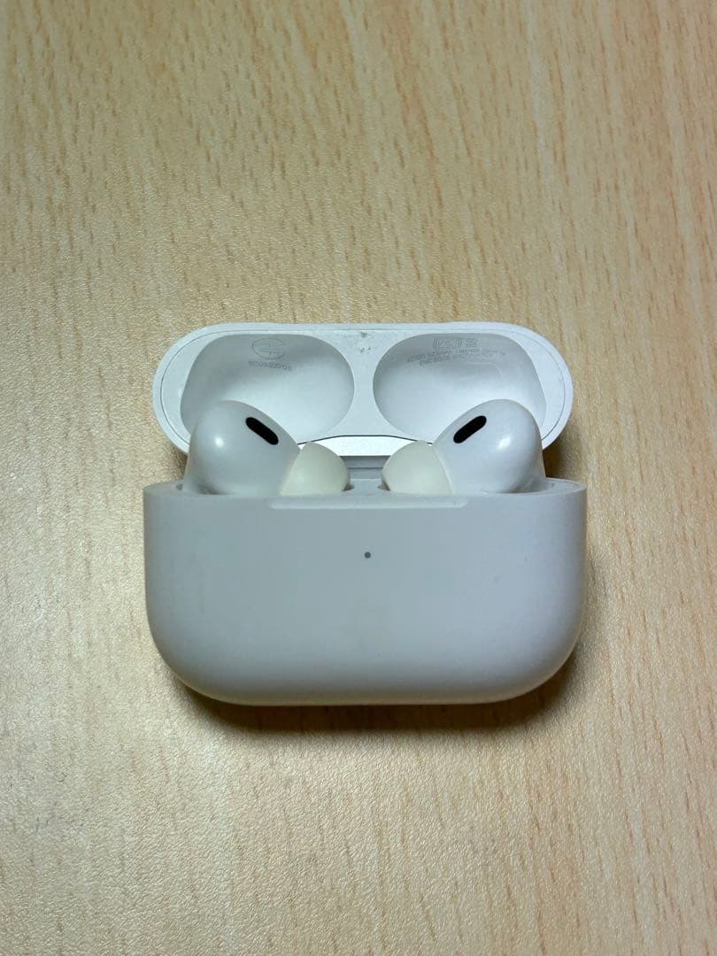 Apple AirPods Pro 第2世代 本体 ケース付ノイズキャンセリング
