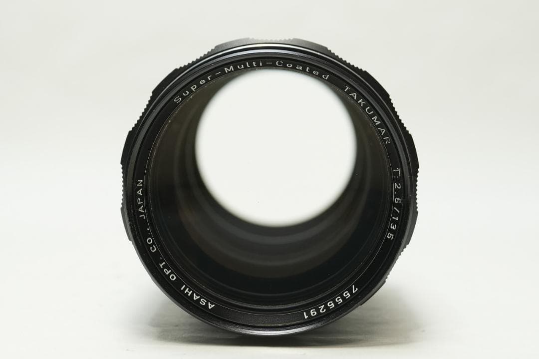 銘玉　Super-Multi-Coated TAKUMAR 135mm F2.5