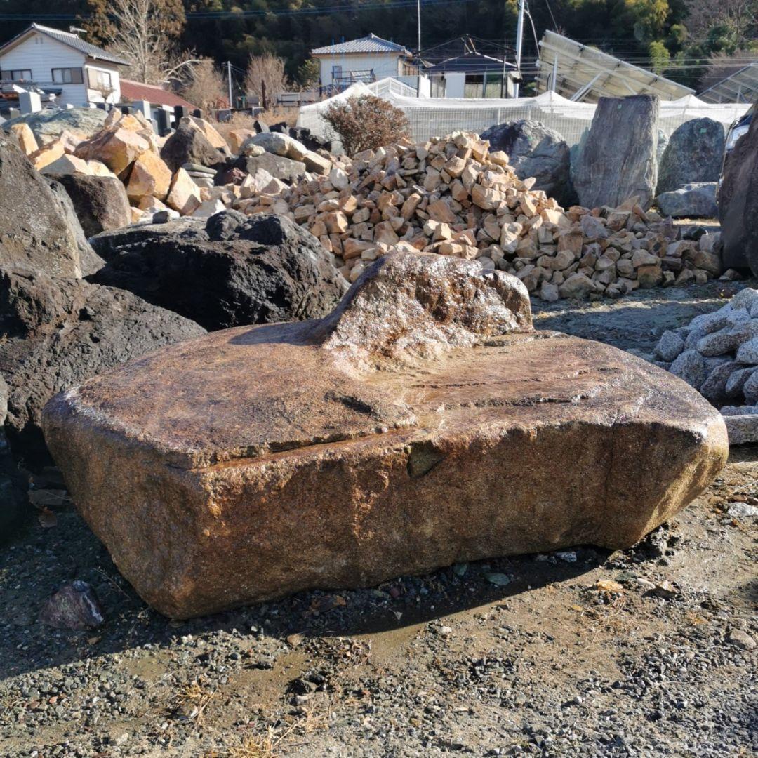 美濃石　段石　1.1トン　庭石　石　鑑賞石　庭　ガーデニング　置物　オブジェ