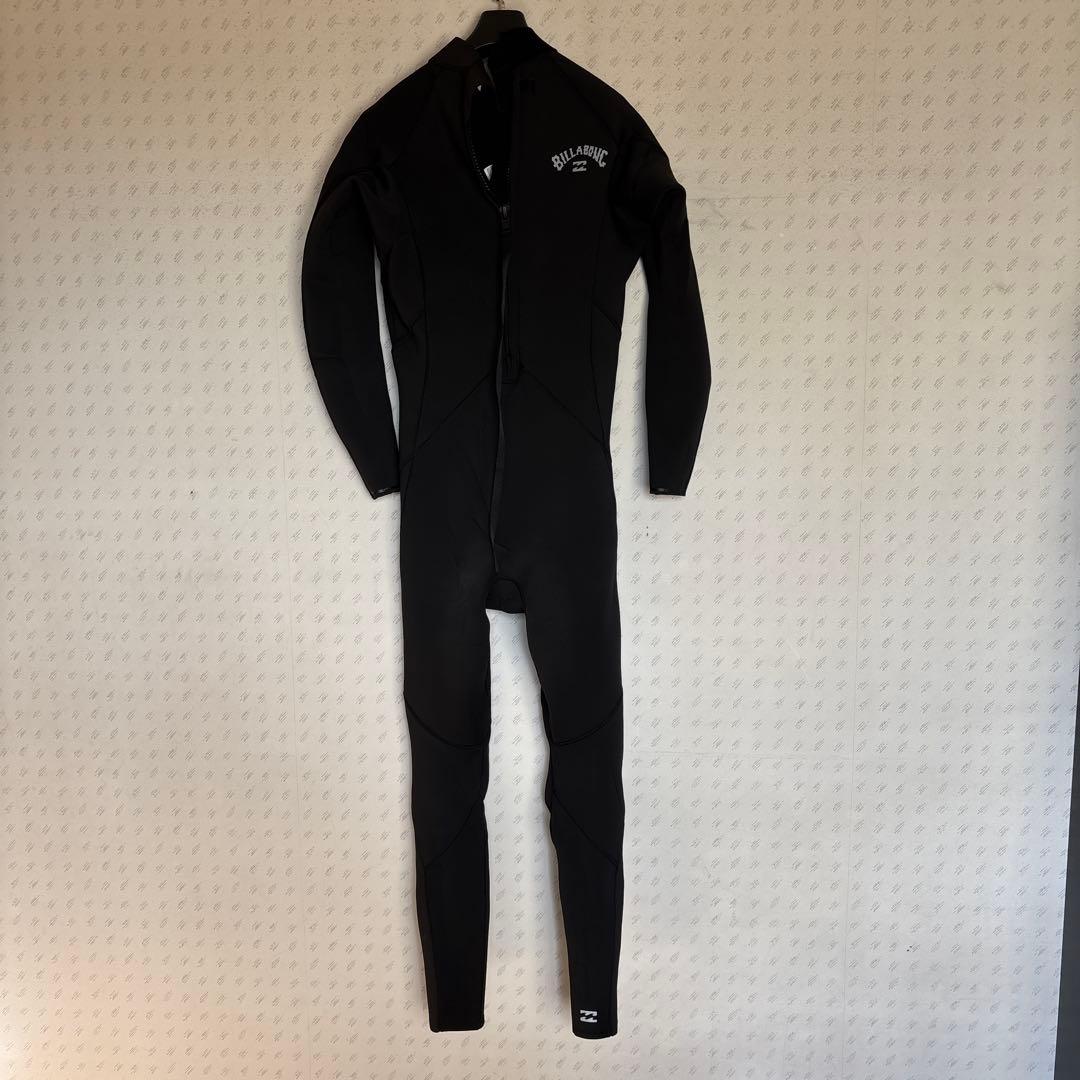 BILLABONG ブラック フルスーツ