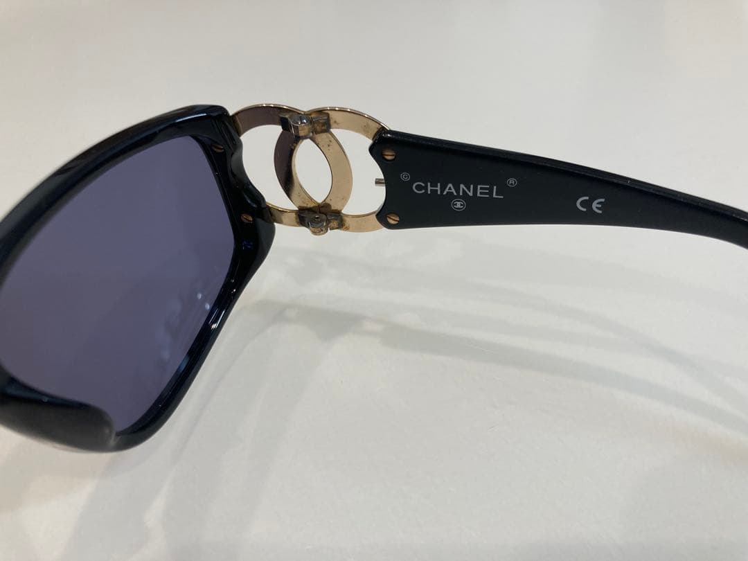 CHANEL ゴールドココマーク サングラス