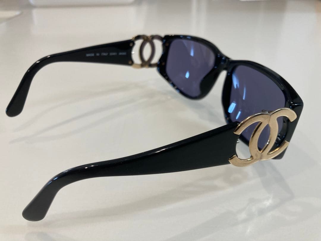 CHANEL ゴールドココマーク サングラス