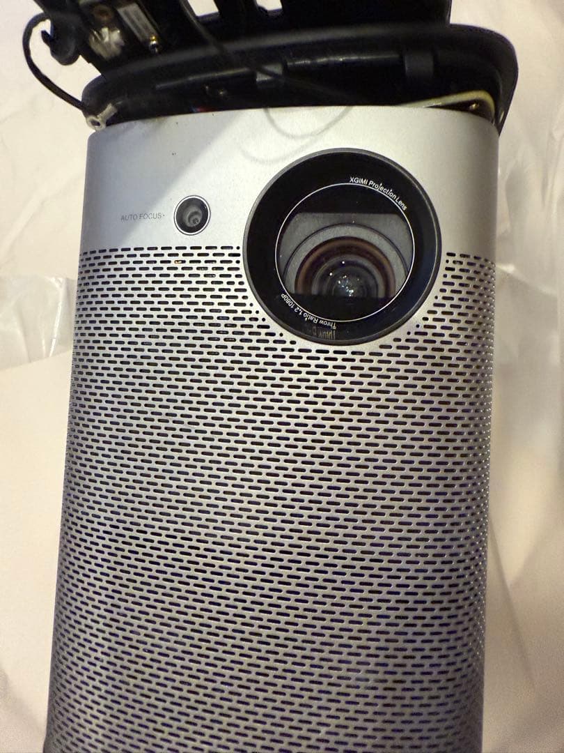 ジャンク品　XGIMI Halo 1080p モバイルプロジェクター
