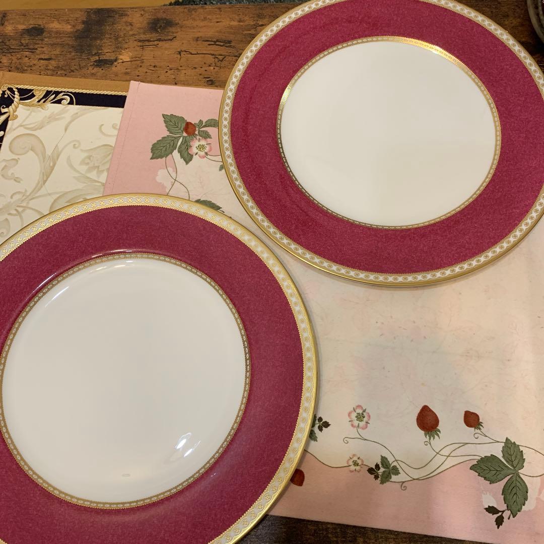 未使用　ウェッジウッド ユーランダー　パウダールビー　27cmディナープレート