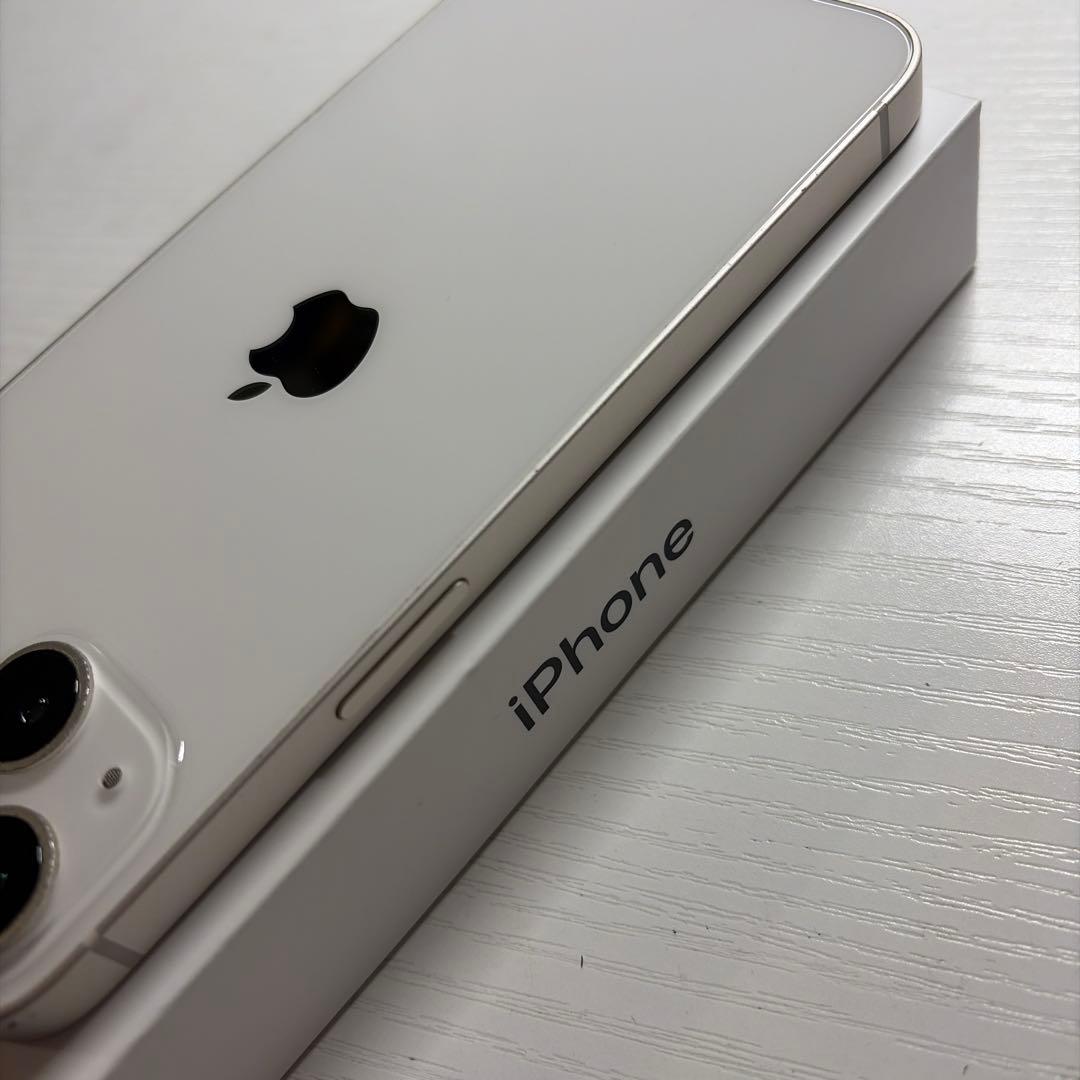 iPhone13 128GB スターライト SIMフリー 美品