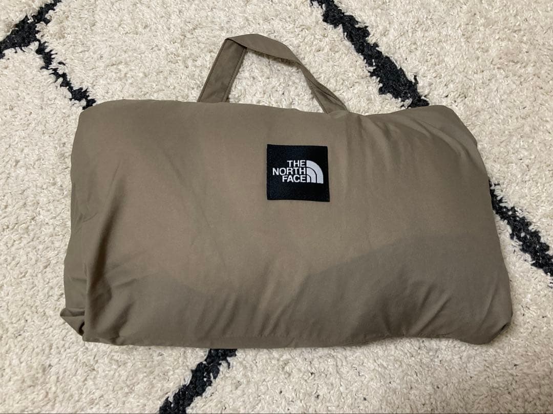 3日間限定値下げ！THE NORTH FACE ダウン ベビーキャリアカバー