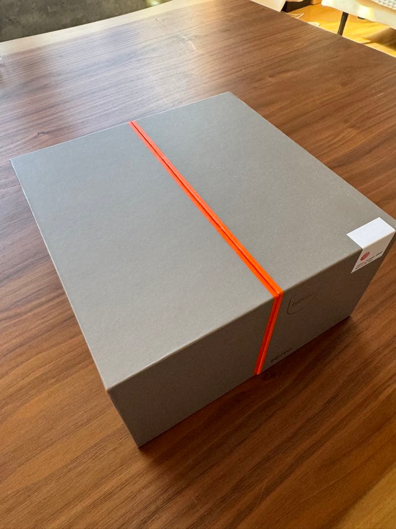 Teno デザインスピーカー LED内蔵