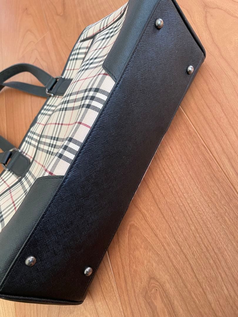 美品 バーバリー ノバチェックハンドバッグ Burberry 正規品