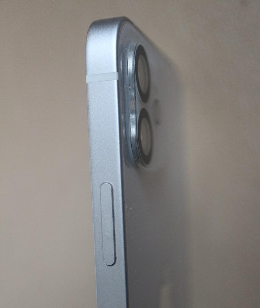 iphone12、64GB、白、SIMフリー、手帳型カバー、液晶保護フイルム付き