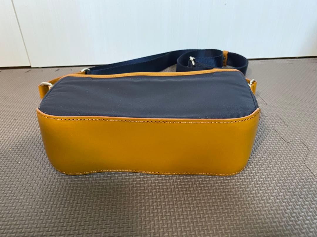 豊岡鞄　Atelier nuu アトリエヌウ　ショルダー バッグ