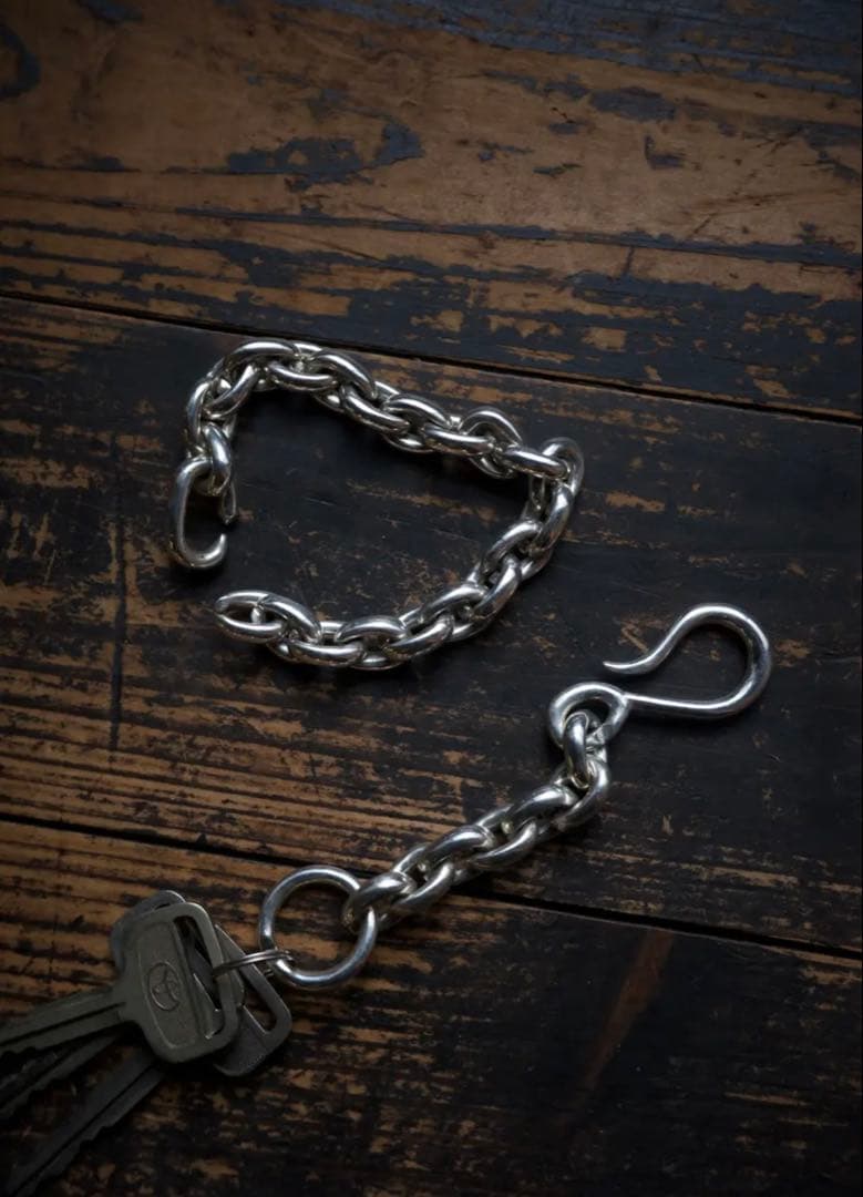 小物 Supreme key chain W OVY