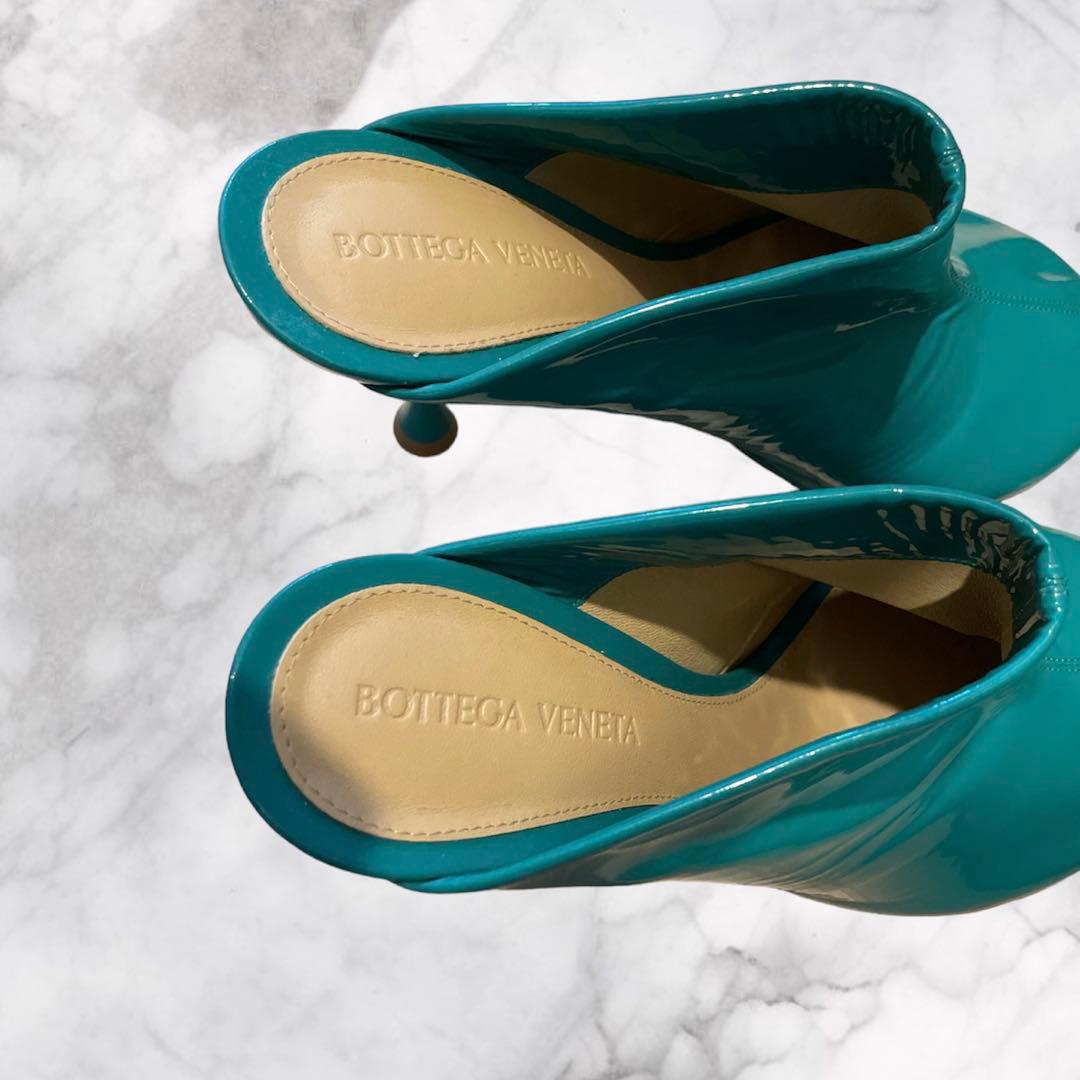 新品未使用　ボッテガ　べェネタ SOCK ドットミュール パテントレザー 9cm