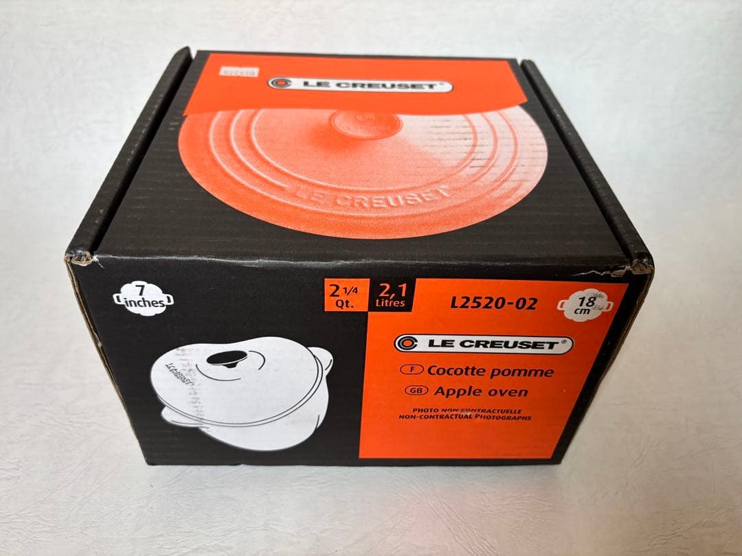 未使用 ル・クルーゼ LE CREUSET アップルココット2.1L 18cm