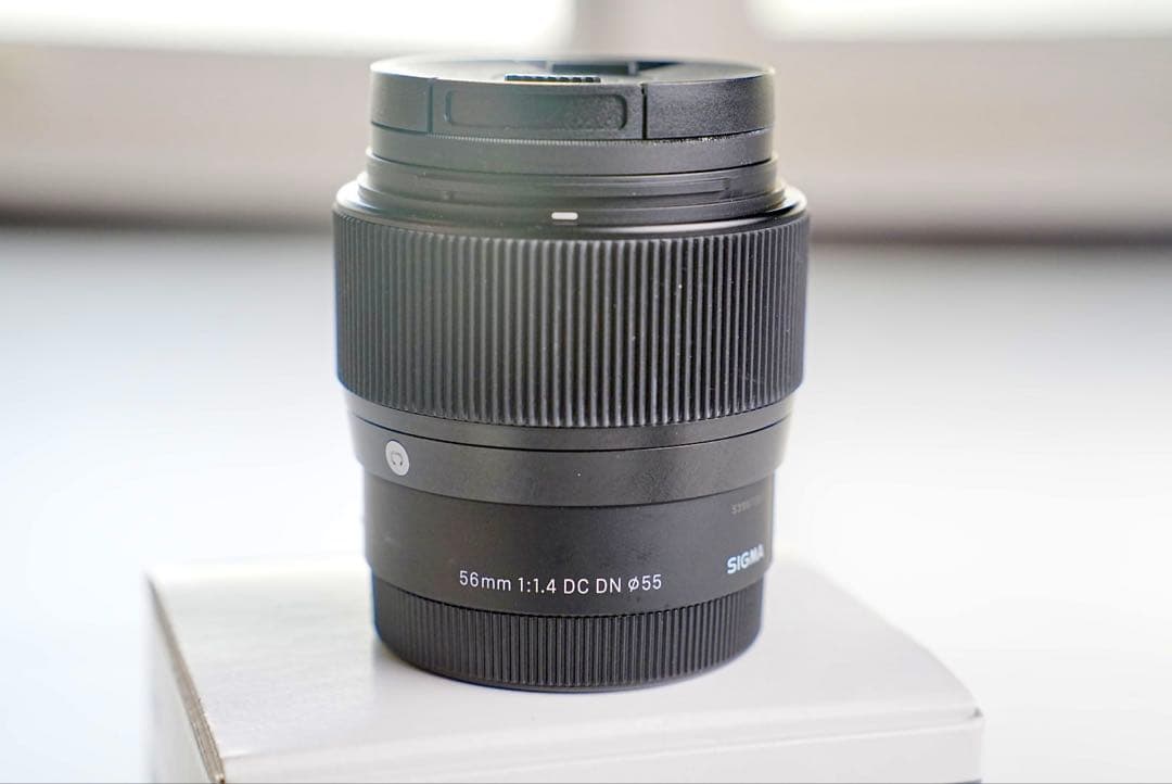 美品｜シグマ 単焦点レンズ 56mm F1.4 DC DN ソニー Eマウント