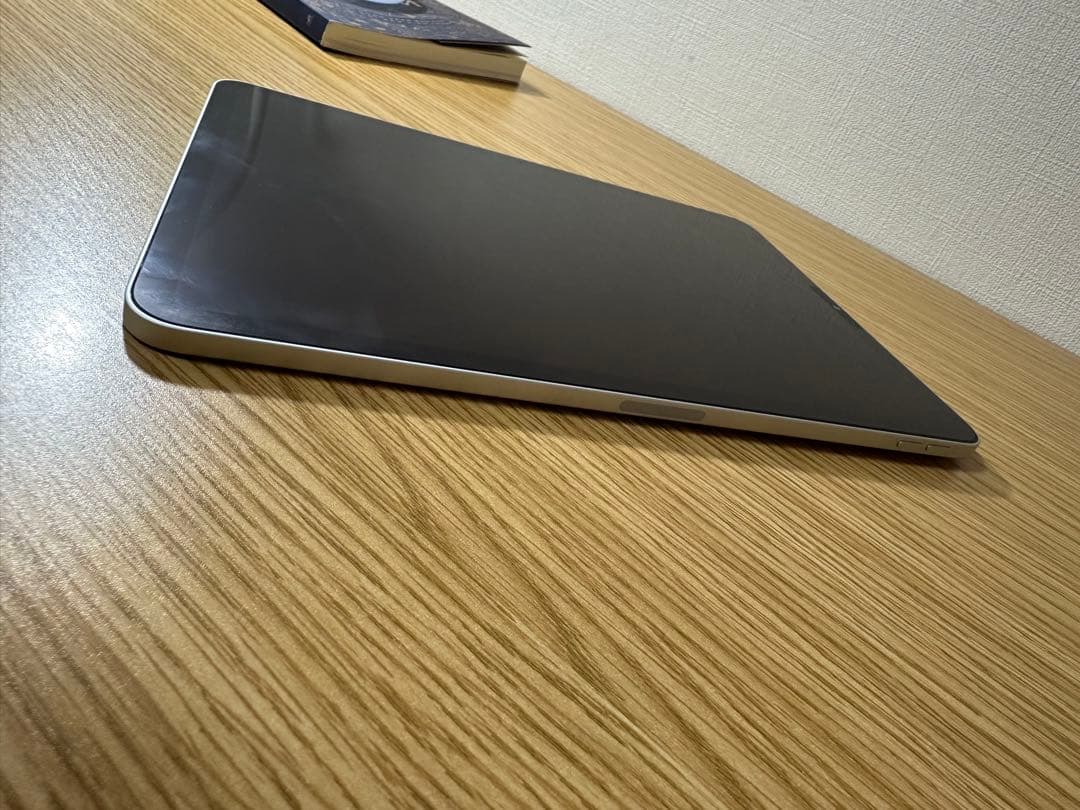 Apple iPad Pro (第3世代) 11インチ シルバー　wifiモデル